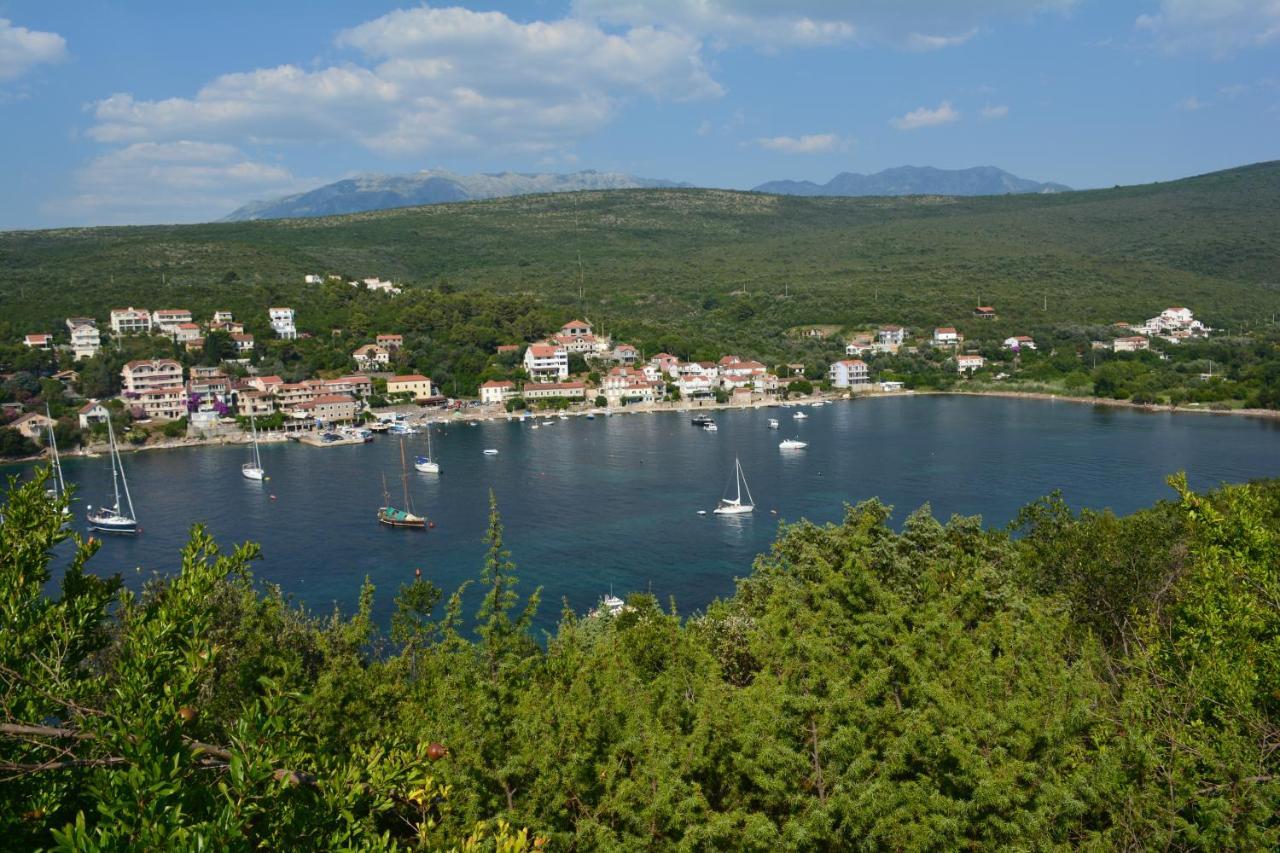 Apartments Bigovo Veljic Tivat Exterior photo
