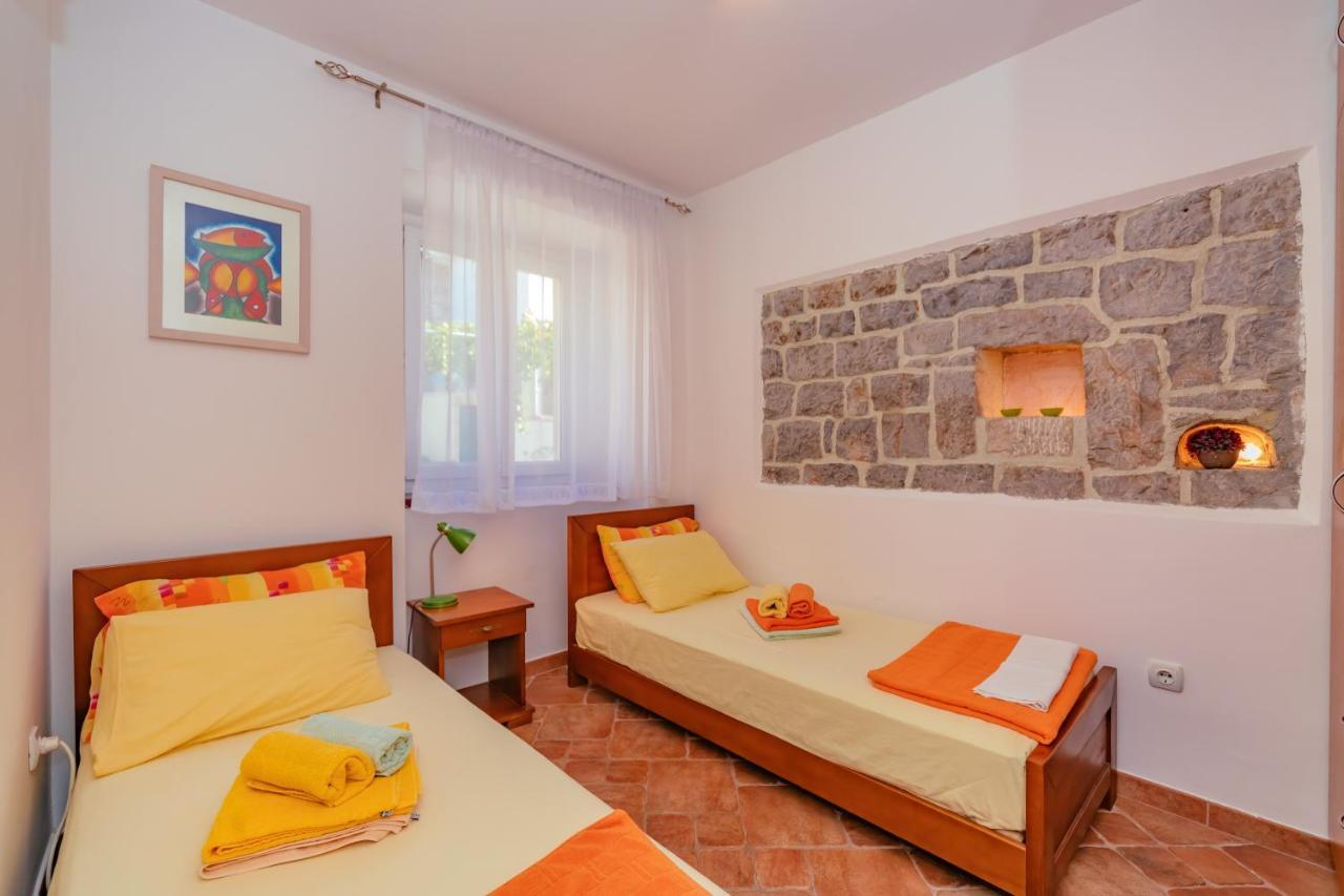 Apartments Bigovo Veljic Tivat Exterior photo