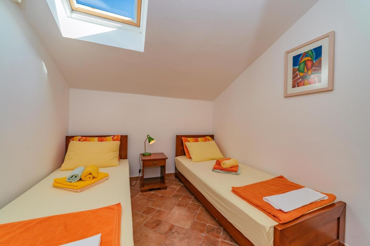 Apartments Bigovo Veljic Tivat Exterior photo