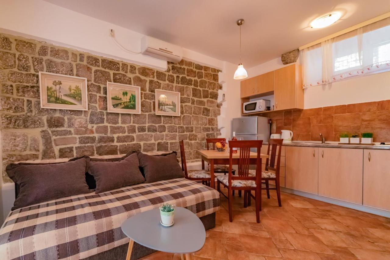 Apartments Bigovo Veljic Tivat Exterior photo
