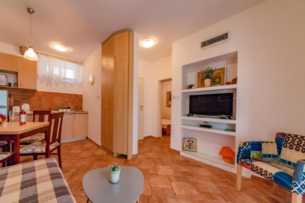 Apartments Bigovo Veljic Tivat Exterior photo