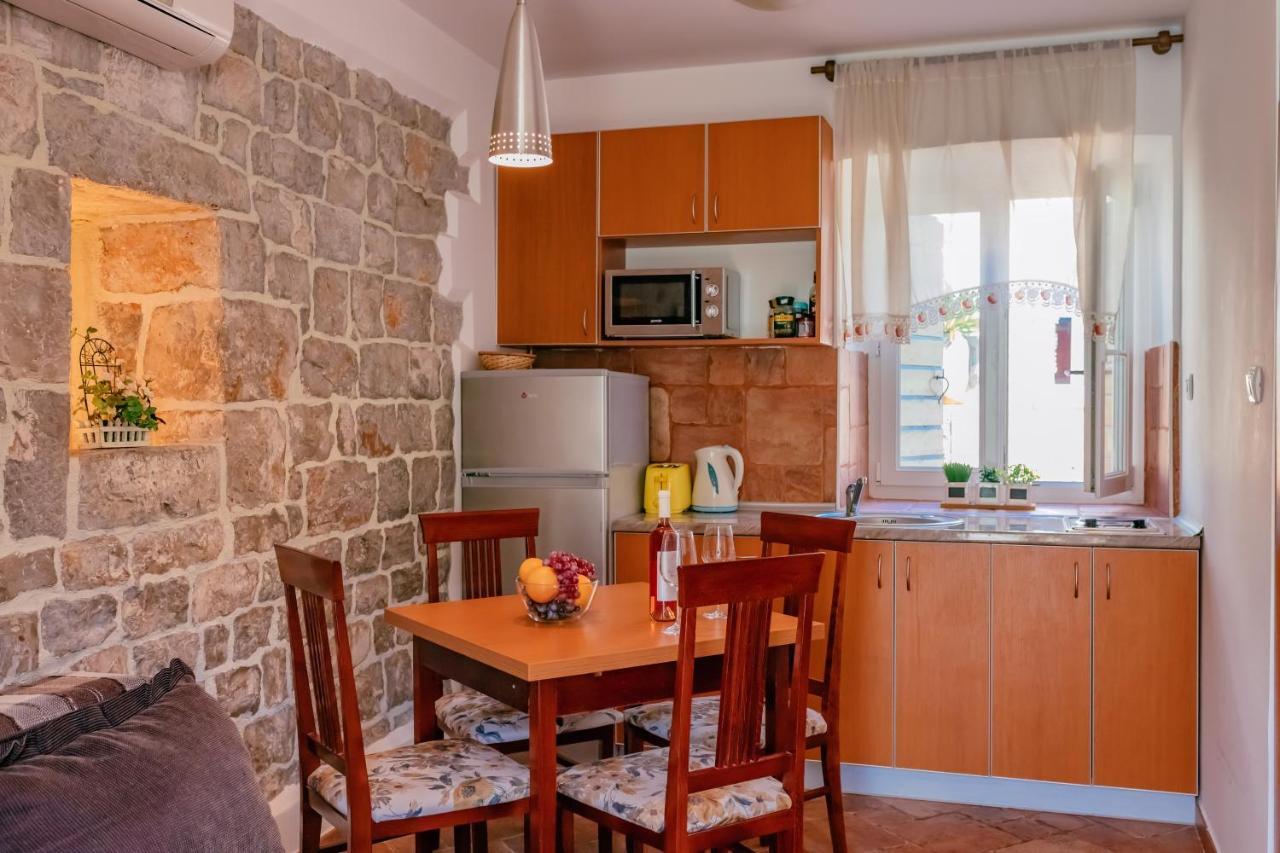 Apartments Bigovo Veljic Tivat Exterior photo