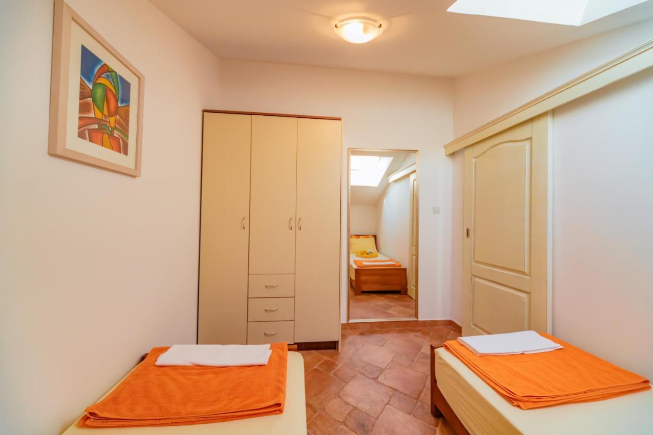 Apartments Bigovo Veljic Tivat Exterior photo
